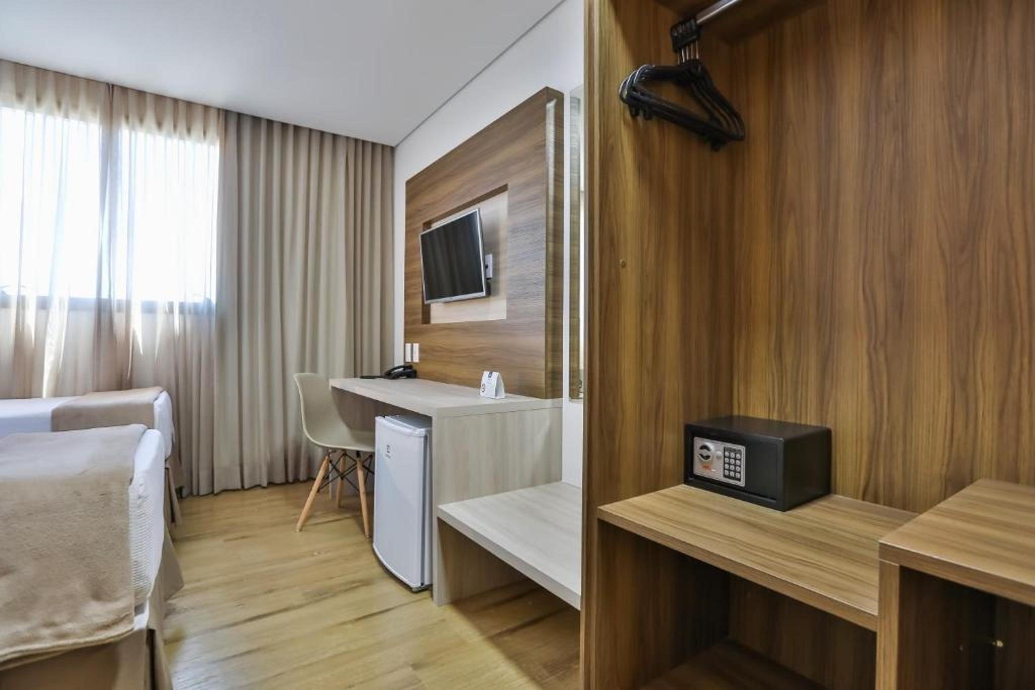 Nobile Inn Meridional Кариасика Экстерьер фото